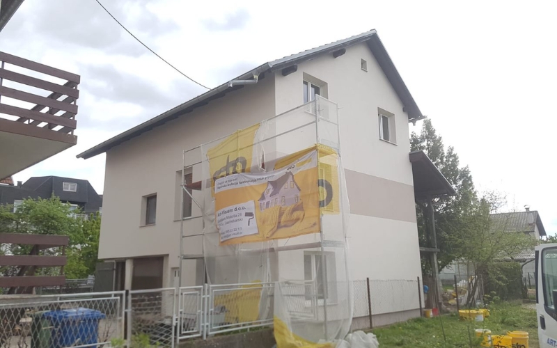Fasada na obiteljskoj kući